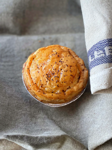 Breadfern beef pie