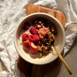 healthy apple and berry crumble