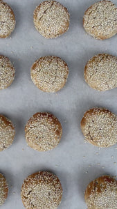 almond and sesame cookies